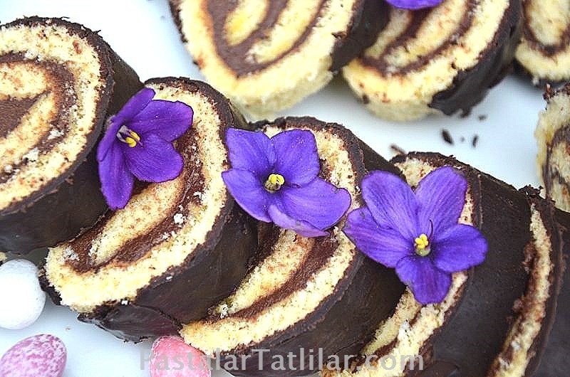 PastalarTatlılar . com Çikolata Pudingli Rulo Pasta