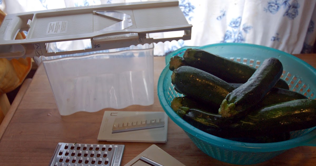 Dehydrating Way Beyond Jerky Mandolin Slicer