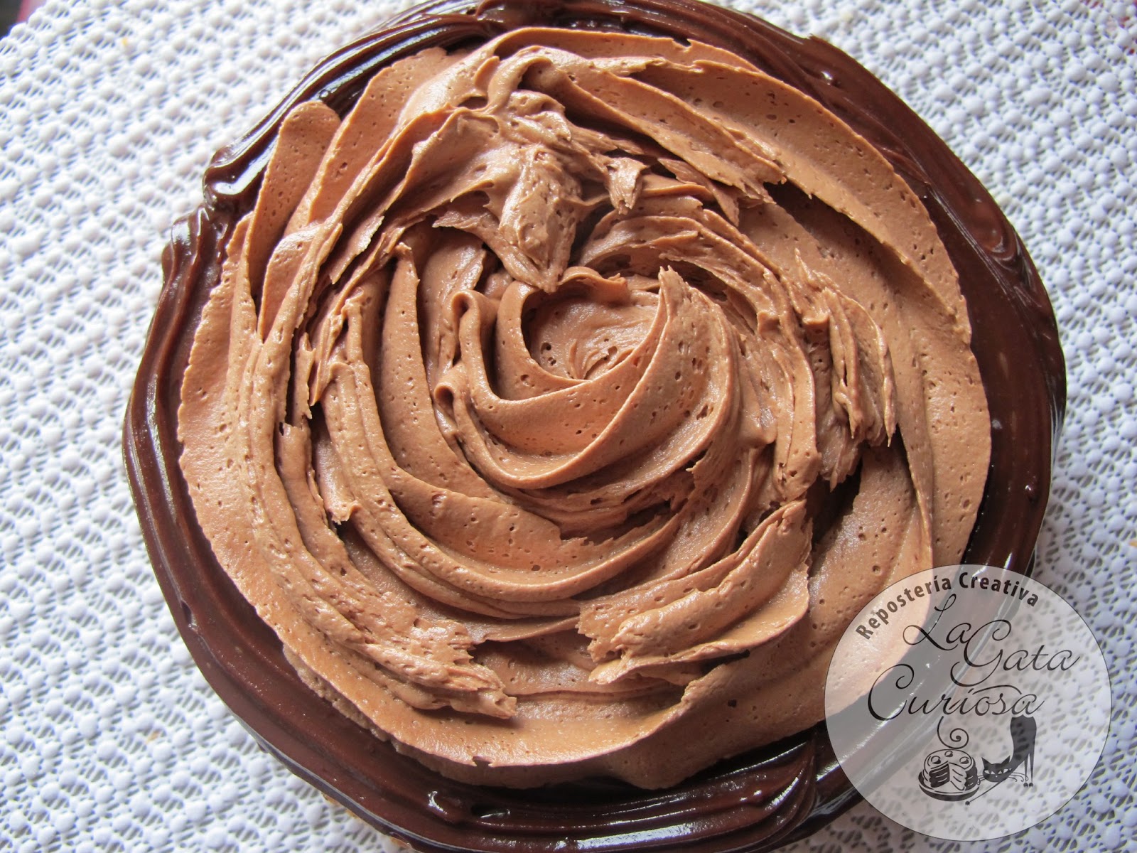 La Gata Curiosa Crema De Mantequilla Y Chocolate Buttercream De Chocolate<script async src=
