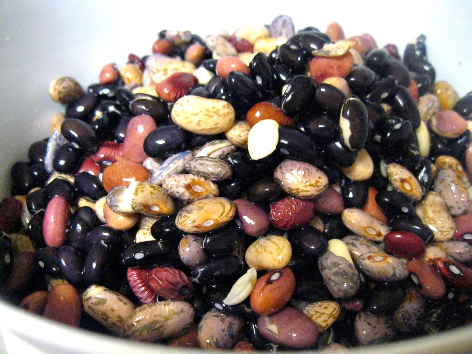 Amy's Nutritarian Kitchen Three Bean Chili (Pressure Cooker Friendly)