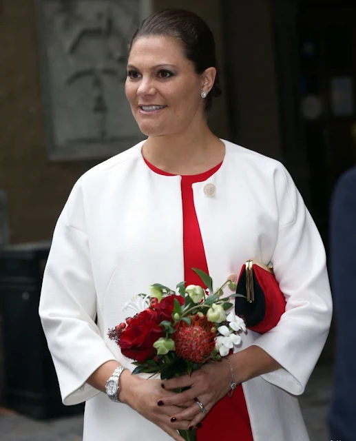 Crown Princess Victoria and Prince Daniel of Sweden attended a lunch held at the City Hall for Tunisian President Beji Caid Essebsi and wife Saida Caid Essebsi