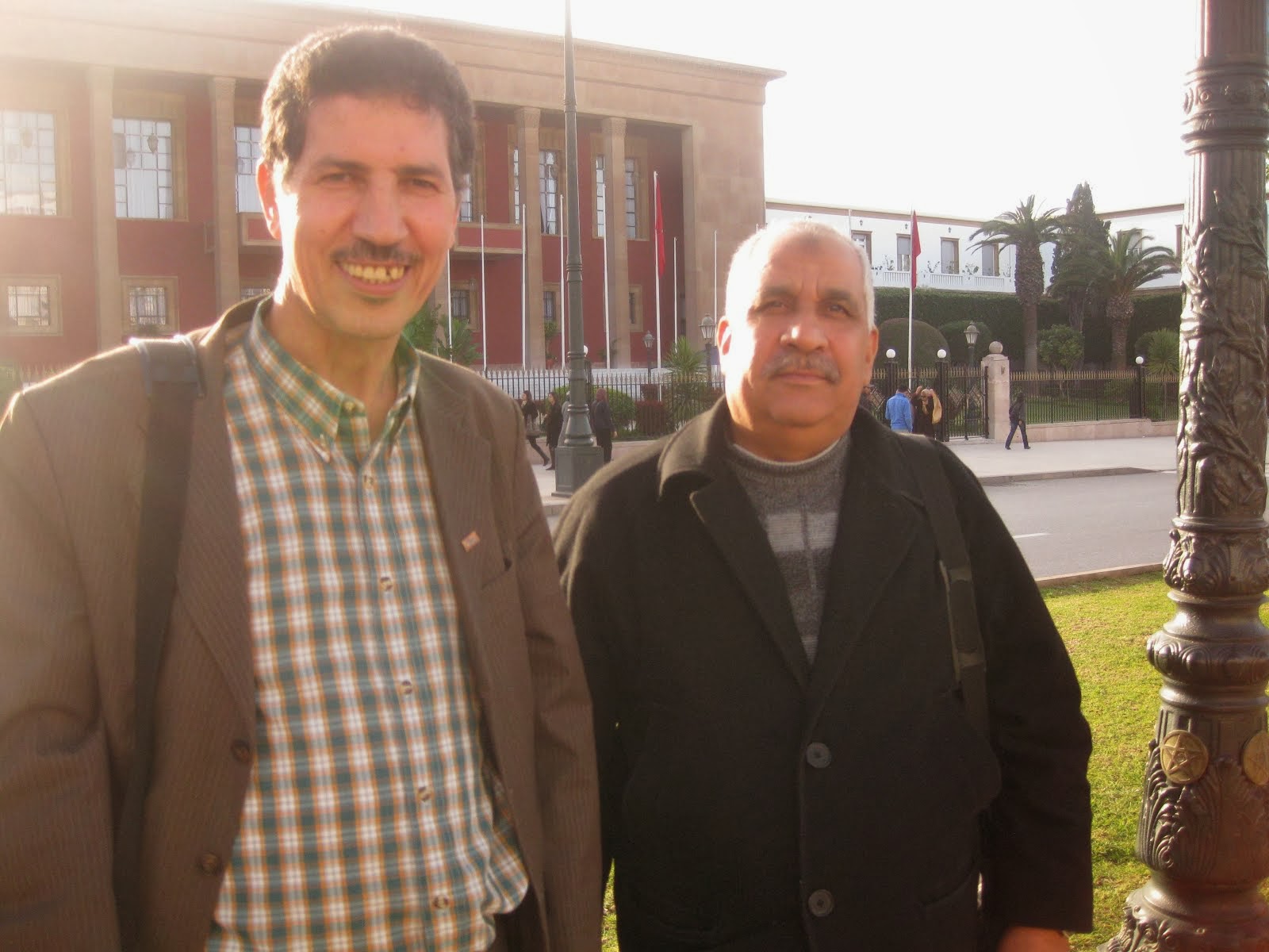 MR ELHATIMI MED DE RABAT ET MR ARABI DE KENITRA A LA FIN DE LA RENION DU BUREAU D AMIBOTO