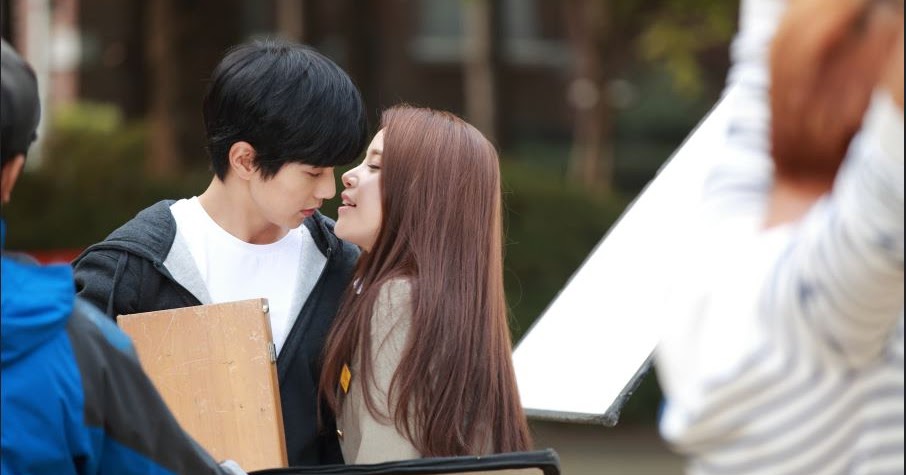Drama ‘Imaginary Cat’ — MAMAMOO's SOLAR kisses Yoo Seung