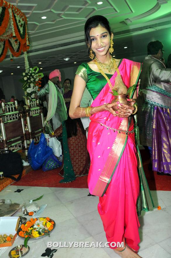 Juhi Godambe - (12) -  All Celebs @Suraj Godambe & Monali's Wedding