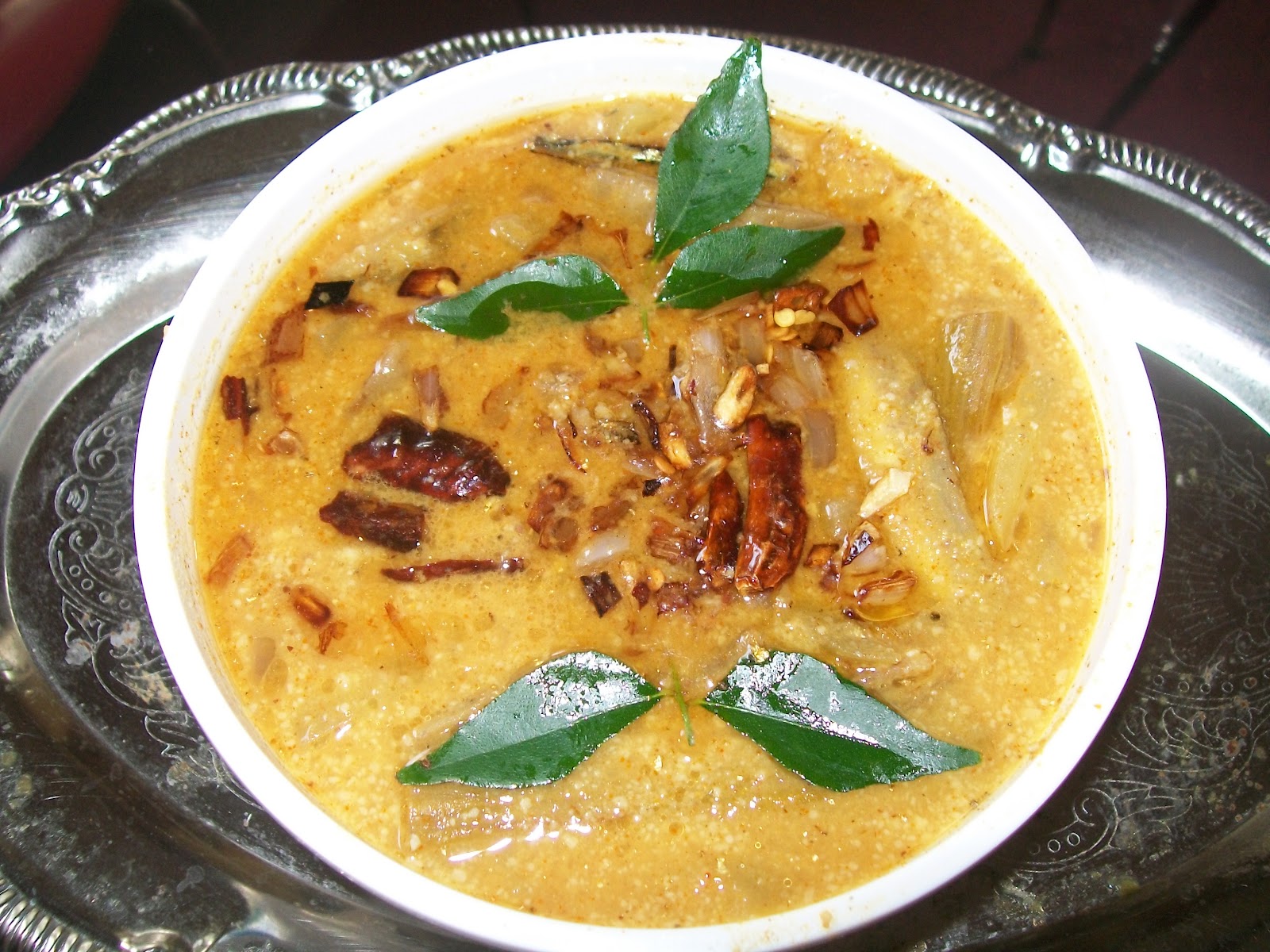 Suma's Recipes Dried fish mango curry