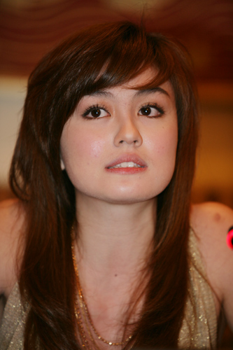 Beautiful Indonesian Celebrities: Agnes Monica