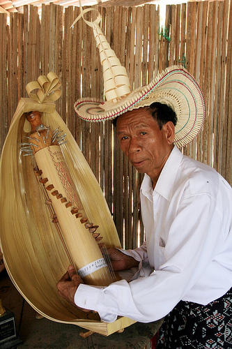 Tifa Alat Musik