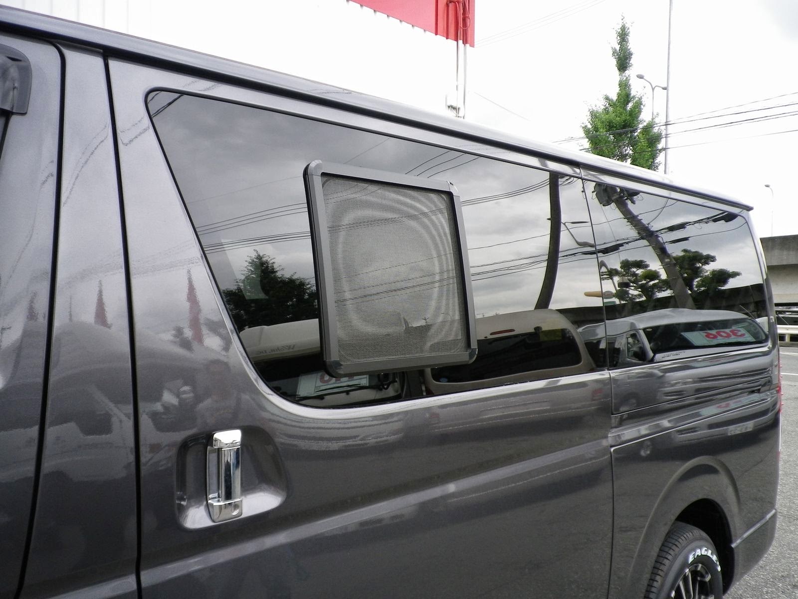 4型ハイエース用網戸 お買い上げ誠にありがとうございます。 キャンピングカープラザ大阪の日記