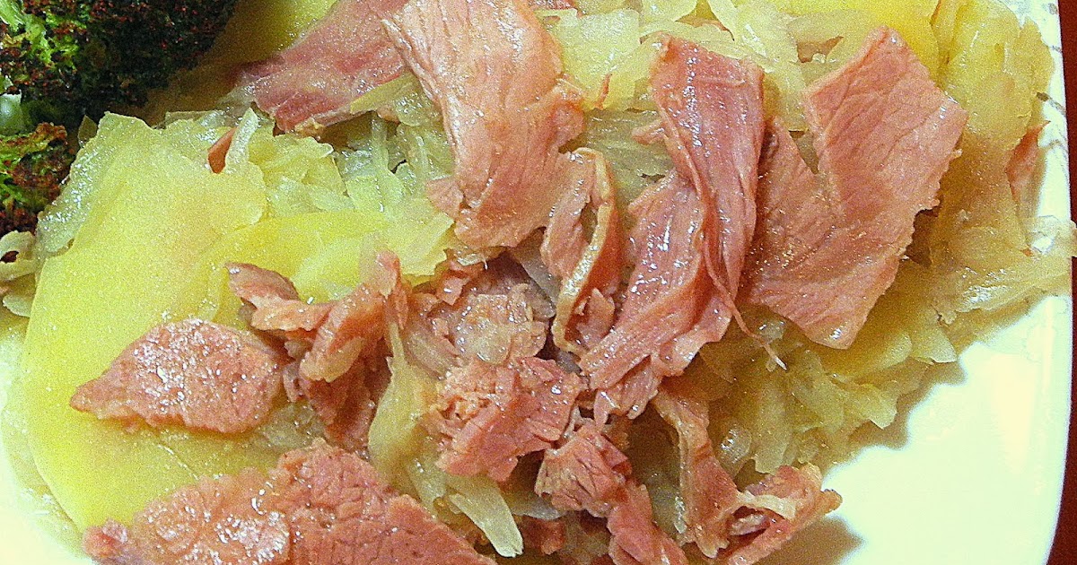 Skillet Corned Beef and Cabbage