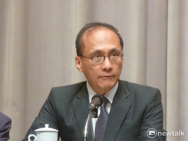 行政院長林全今(10)天在院會中表示,感謝全體國人在這次限電危機中所做的配合。 行政院長林全今(10)天在院會中表示,感謝全體國人在這次限電危機中所做的配合。