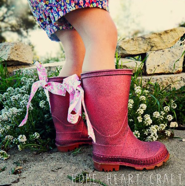 Diy customizar botas de niña con purpurina en spray