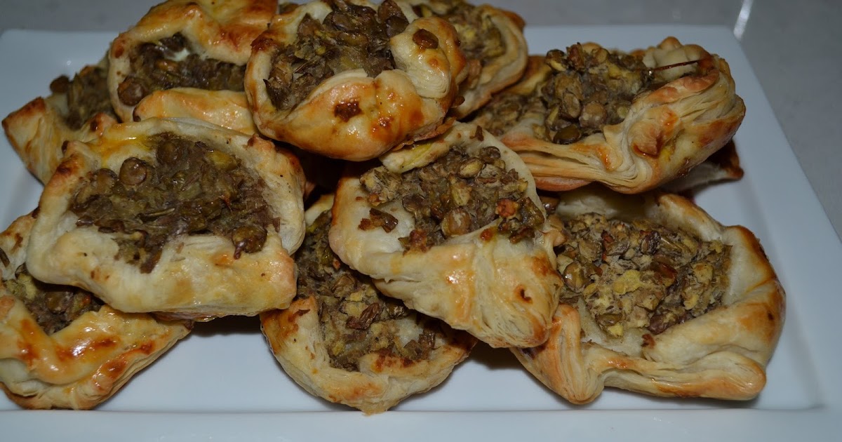 ANNEMİNELİ MERCİMEKLİ AĞZI AÇIK AFYON BÖREĞİ