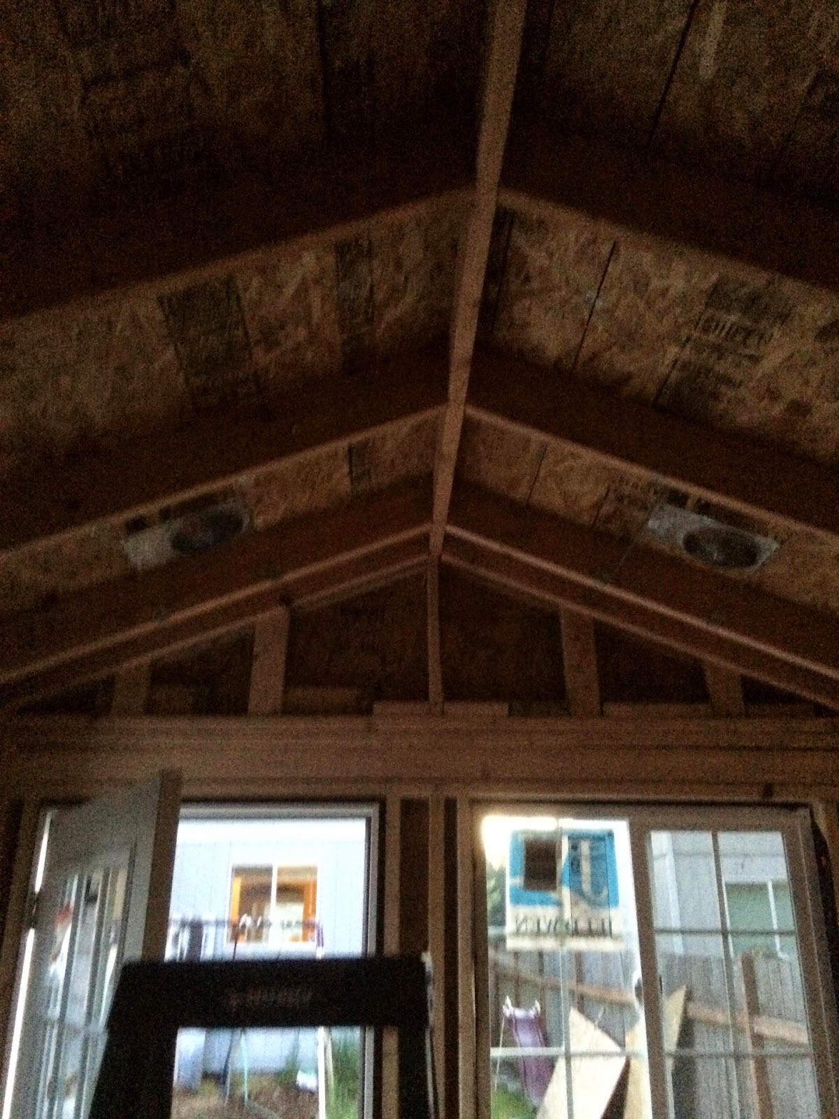 World Of Technology: Backyard Home Office Build (43 Pics)