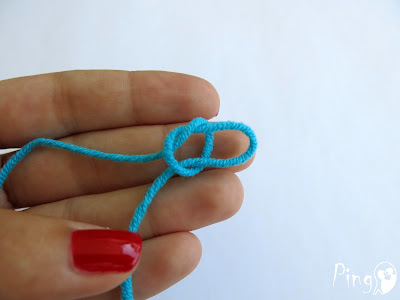 Slip Knot - step by step instruction by Pingo - The Pink Penguin