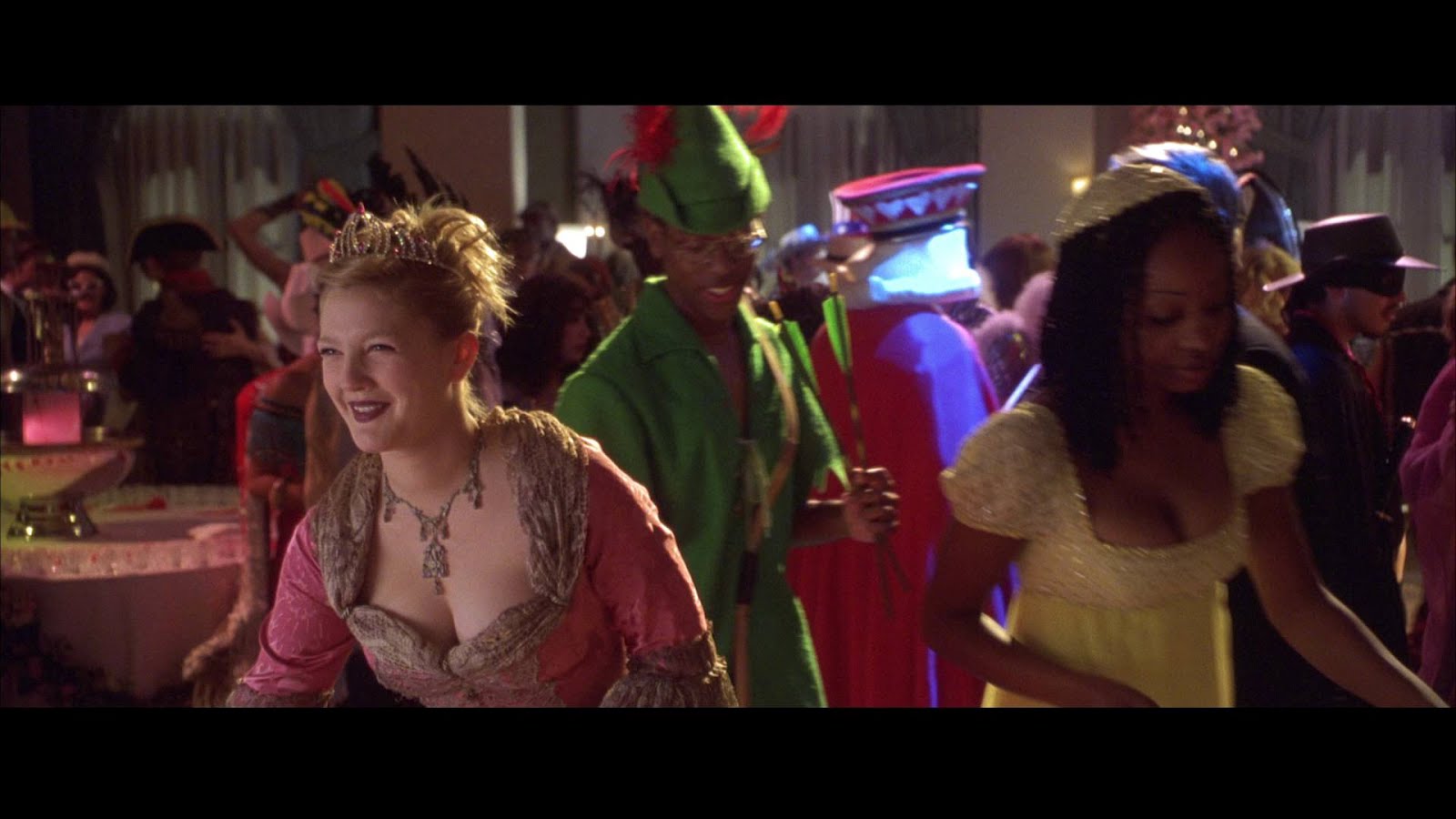 Hooray for Holly-Weird Summary: Storage Wars Season 2