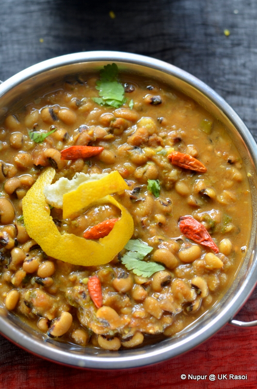 The Veggie Indian Lobiya Curry Black eyed Beans