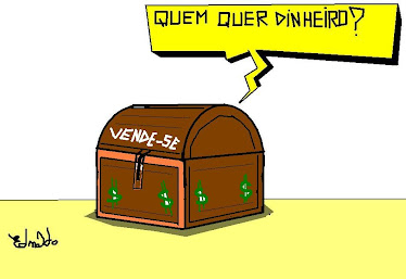 VENDE-SE UM BAÚ