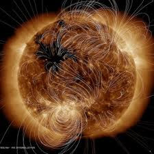 Próxima inversión magnética del Sol coincide con el "máximo solar" Descarga+%285%29