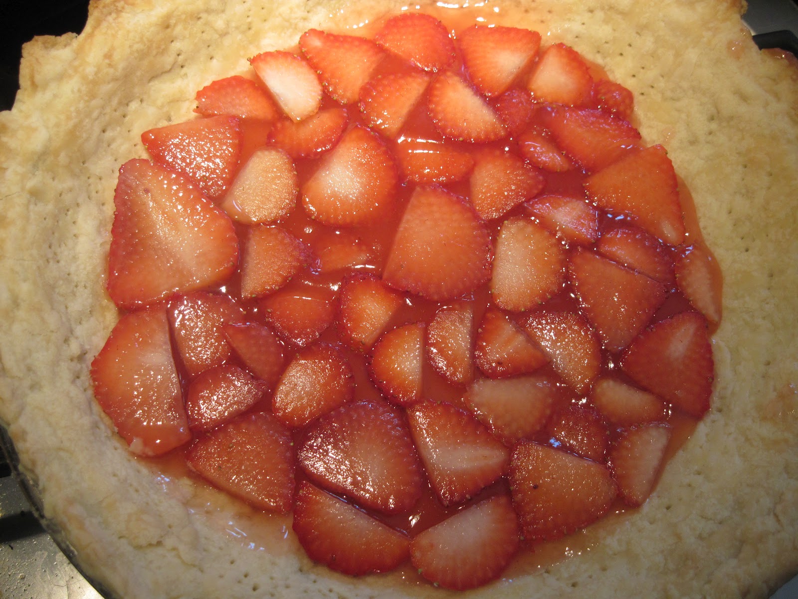 Color Me Caroline Strawberry Glaze Pie