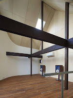 Contemporary Two-Volume House Design with Separate Structures That are Still Unified Contemporary Two-Volume House Design with Separate Structures That are Still Unified