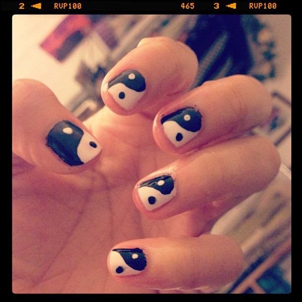 I used Models Own polishes for the Yin Yang nails, it was a surprisingly
