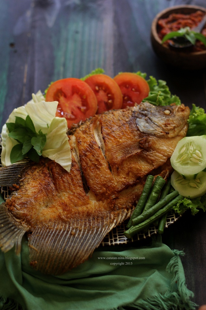 GURAME GORENG + SAMBAL TERASI&hellip;.SIMPEL DAN ENAAK