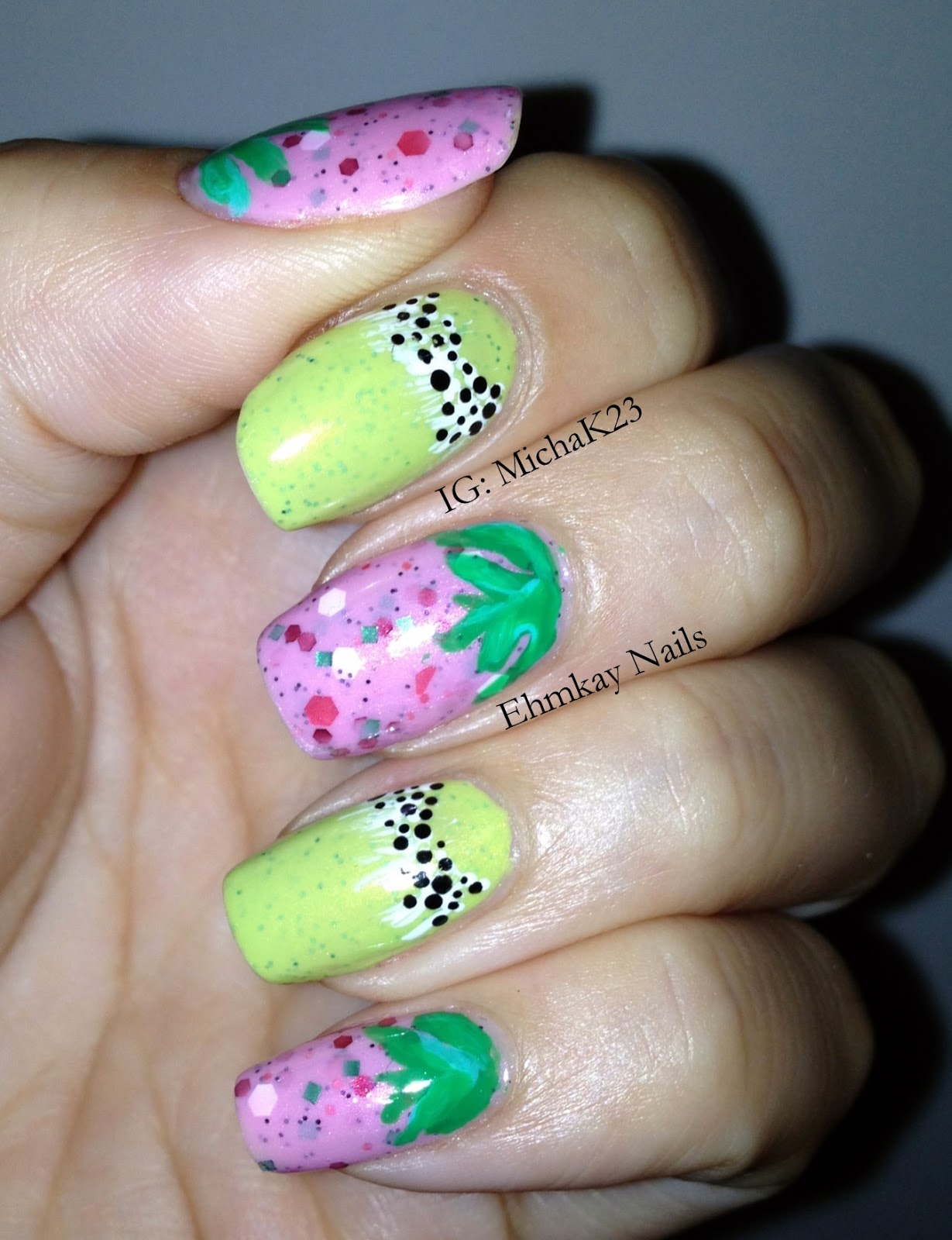 ehmkay nails Strawberry Kiwi Nail Art