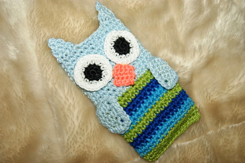 Heklet Ugle Med En Maske