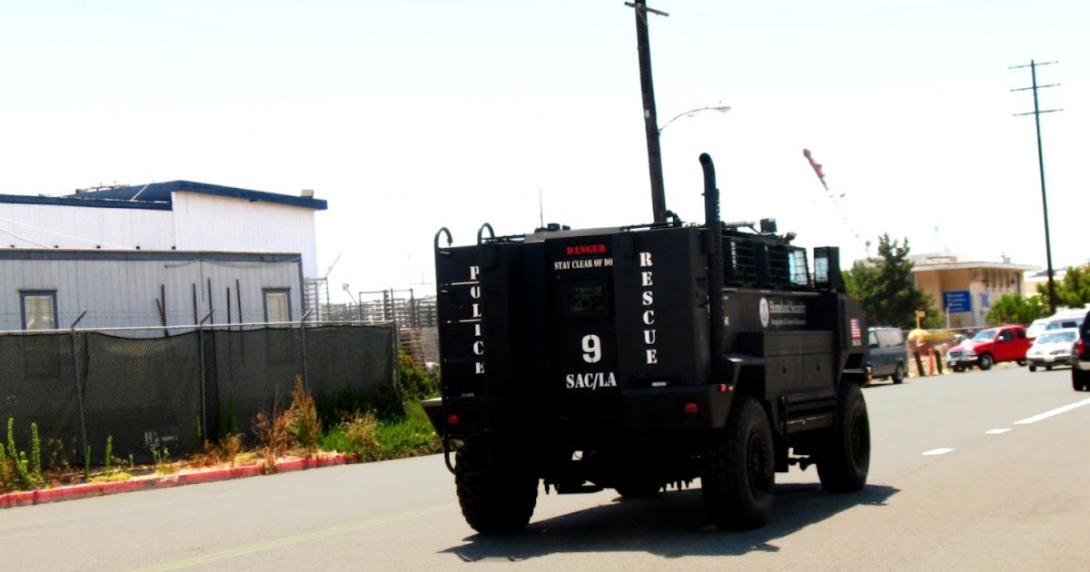 brinks security job requirements