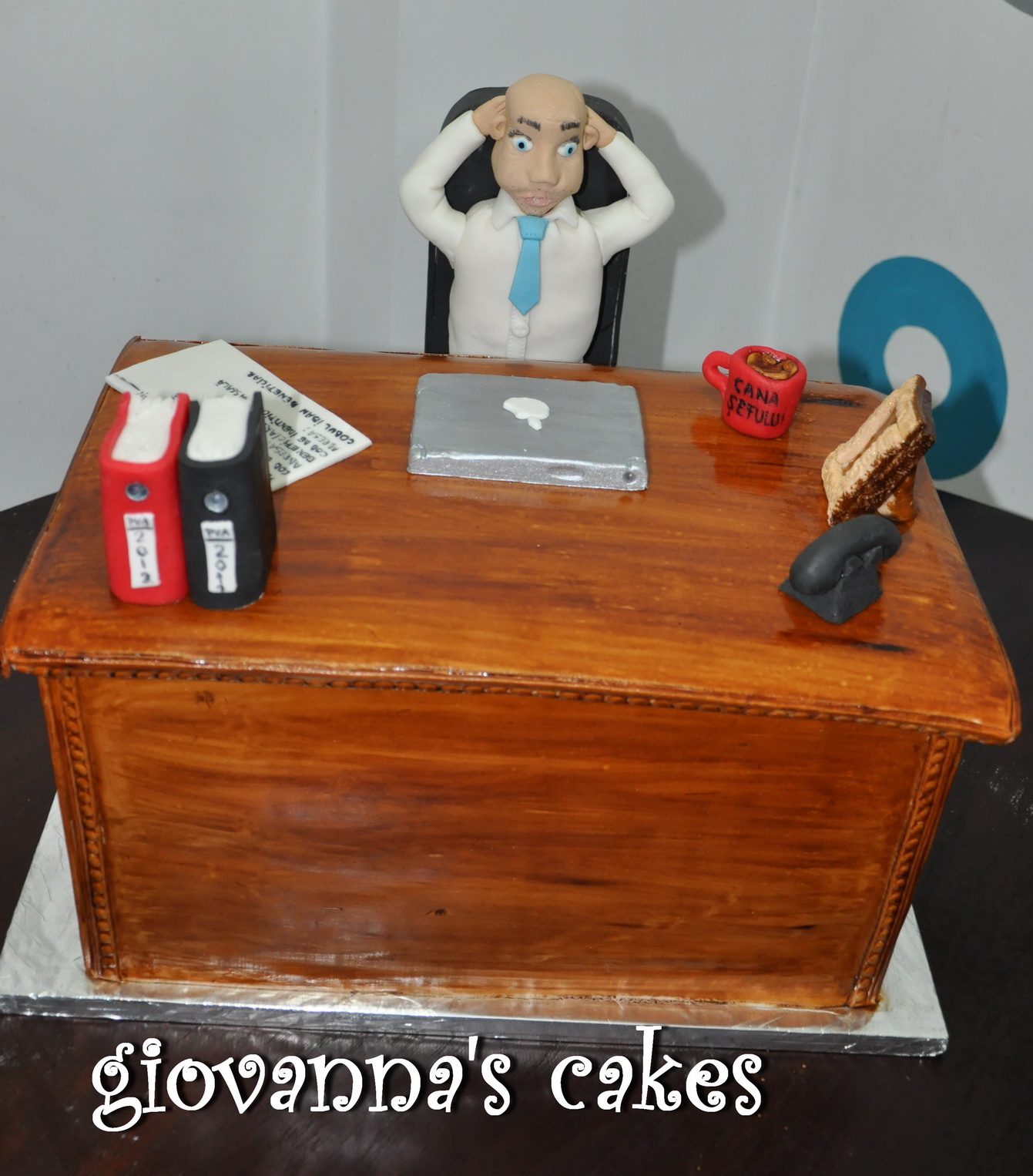 giovanna's cakes Desk cake