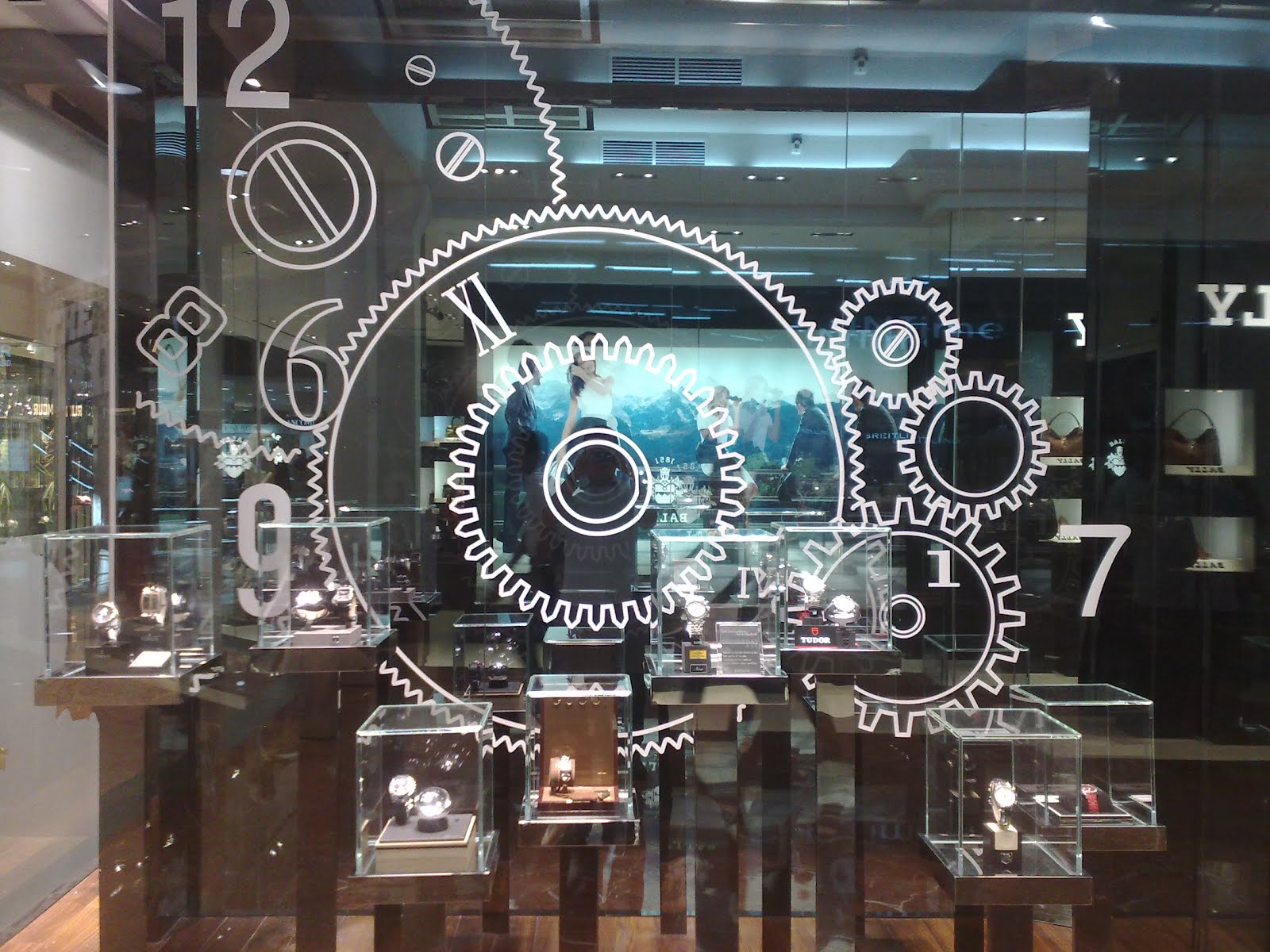 displayhunter In Time Watch machine