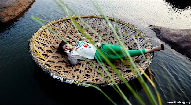 Sonam Kapoor Elle Magazine 2012 HQ Pics