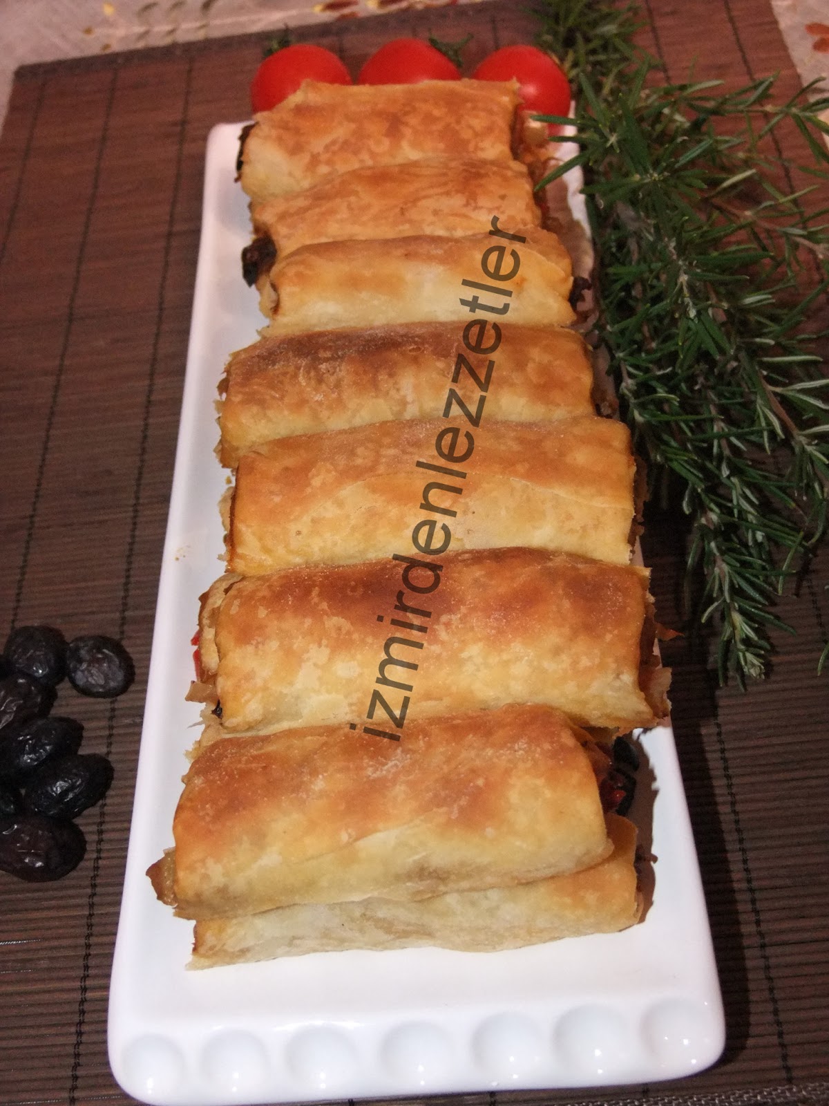 Patlıcanlı Börek (Elde Açma) İzmirdenlezzetler