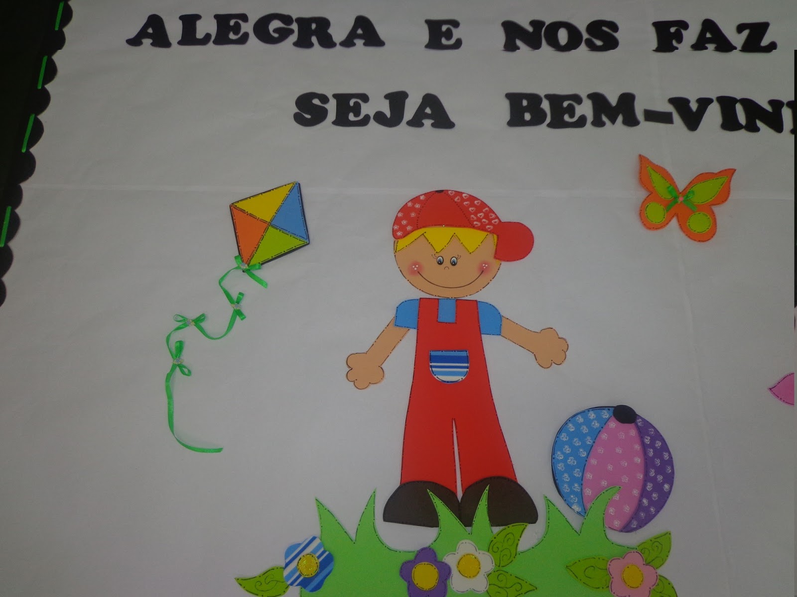 ALFABETIZANDO COM FANTASIA: PAINEL DE BOAS VINDAS