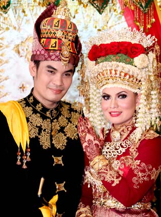 Download this Dari Artikel Budaya Upacara Adat Perkawinan Aceh Utara picture
