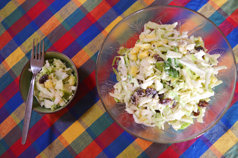 Gormandize Rohkostsalat (German Cabbage and Fruit Salad)