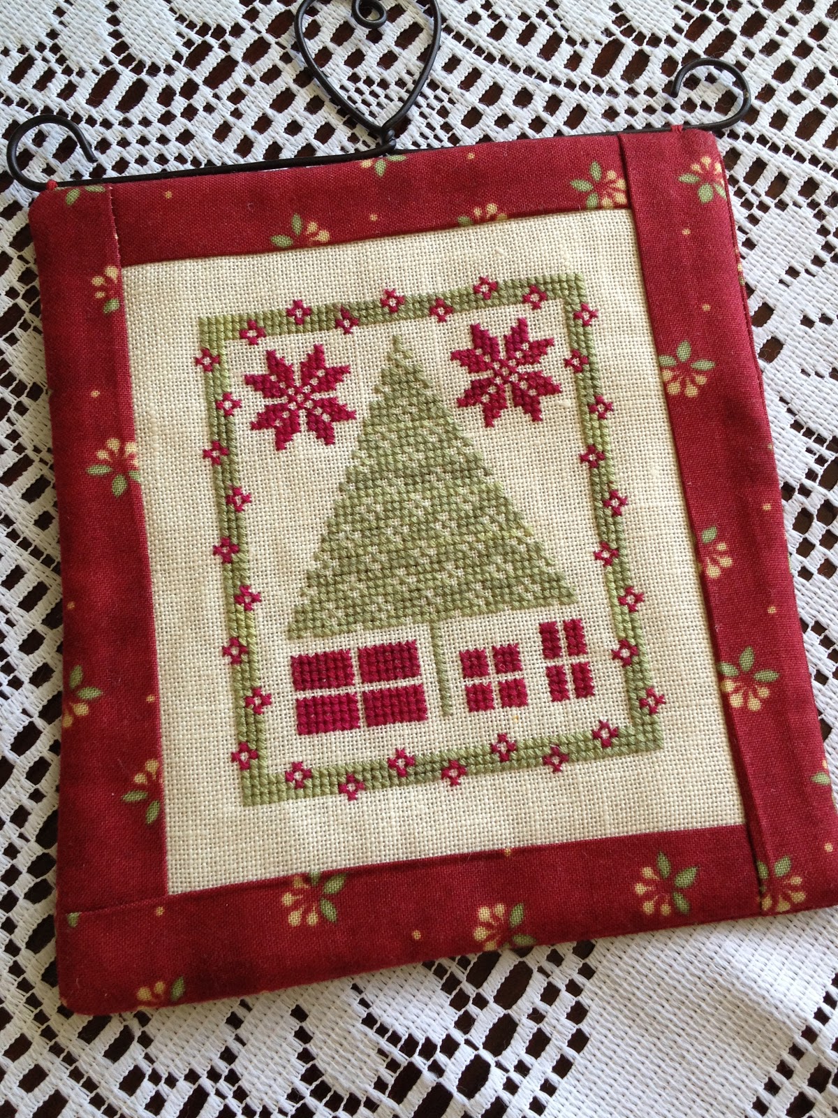 A Kiwi Stitching A Selection of 2012 Just Cross Stitch Ornaments