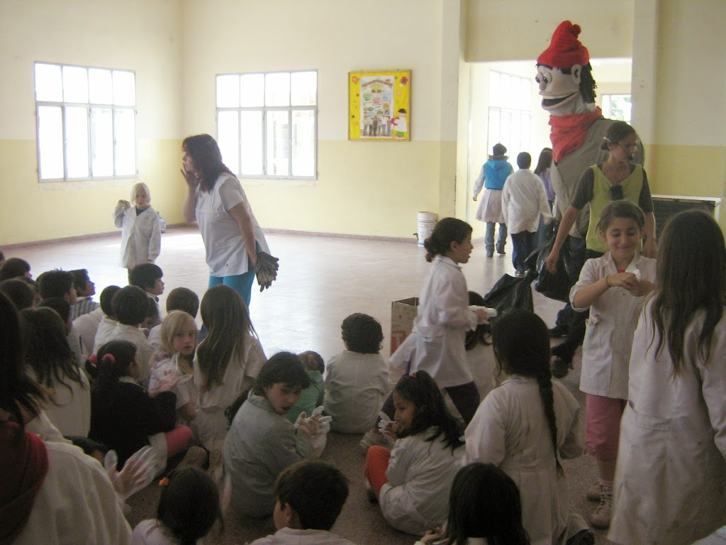 Docentes y alumnos participan del taller