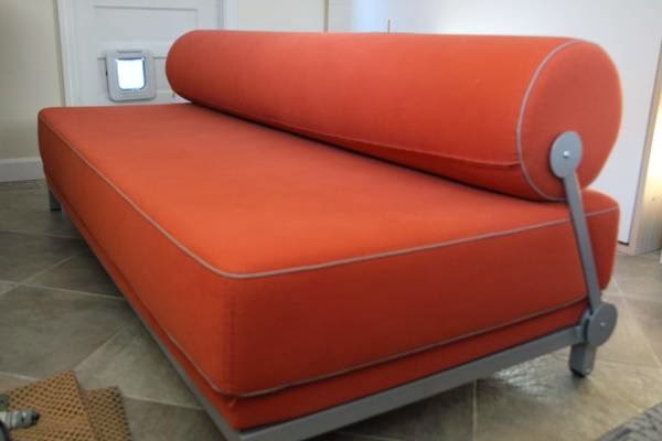 Crocodile Tears: December 2013 Twilight sleeper sofa (contemporary) - used - $800 (Arlington) http://boston.craigslist.org/bmw/fuo/4262506326.html - Crocodile Tears: December 2013