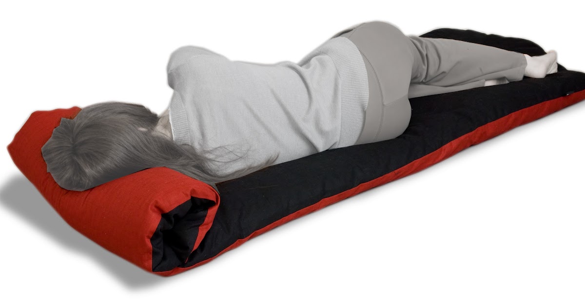 Simple, refined and beautiful Portable futon is now available!