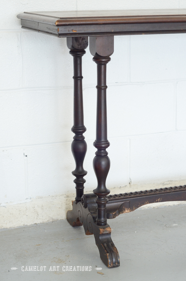 Camelot Art Creations Green Sofa Table Makover