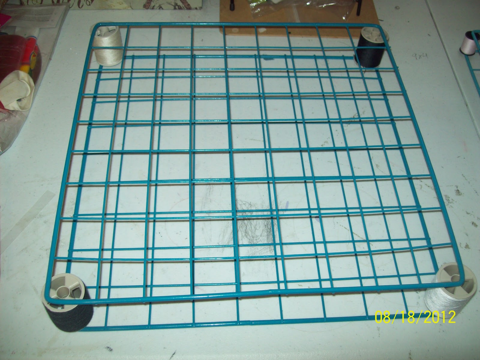 **The Craft Donkey** Tutorial Wire Rack Paint Holder