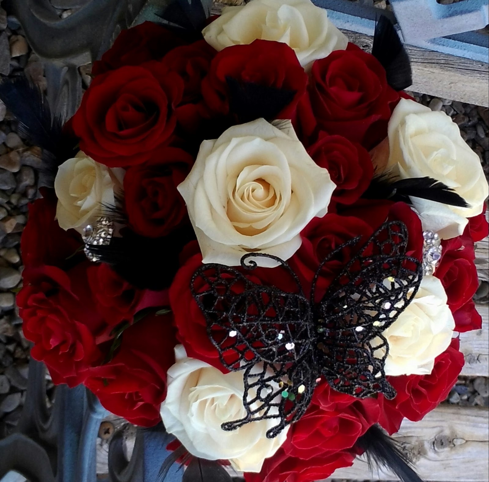 Black And Red Rose Bouquet Black And Red Rose Bouquet