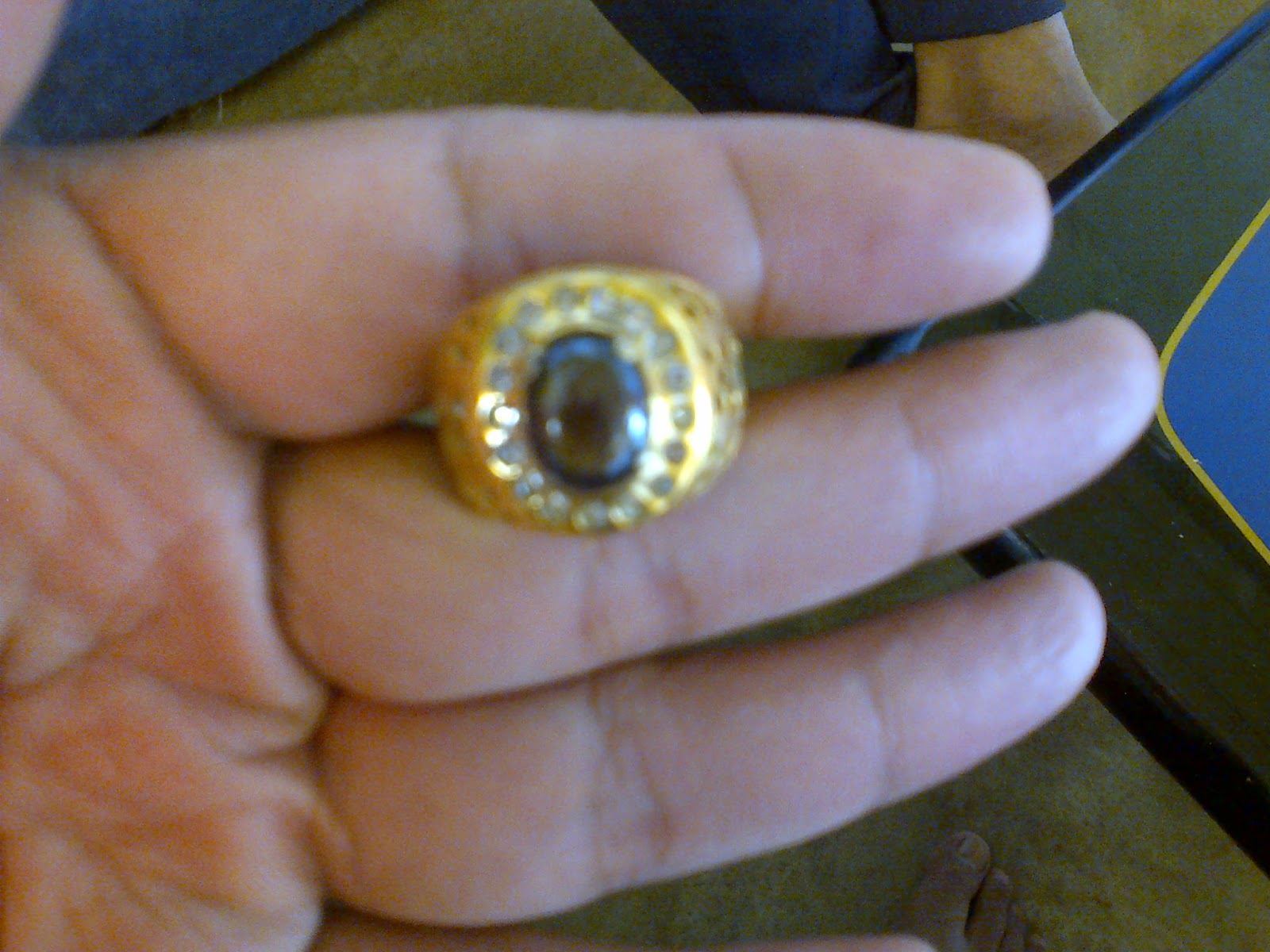 Black Safir Golden - Batu Black Safir Golden Batu Permata black safir golden batu black safir golden batu permata