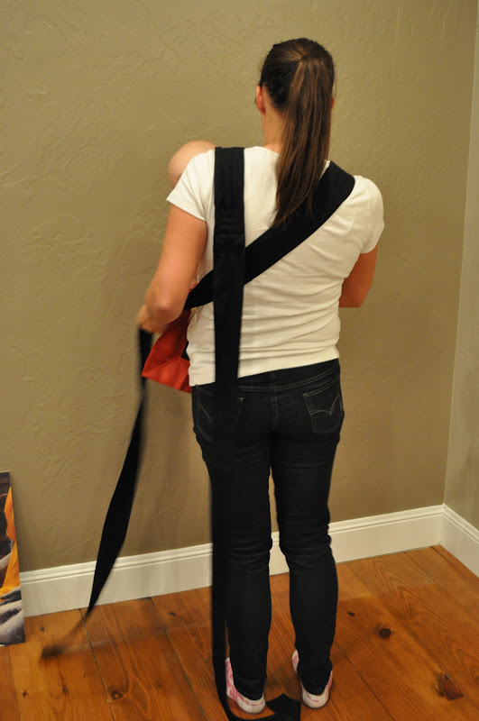 Dai Nyia PICTURES How to Wear a Hmong Baby Carrier