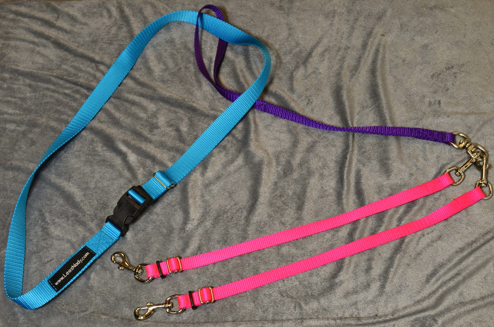 ZoePhee Leash Lady "Dog Leashes" Review