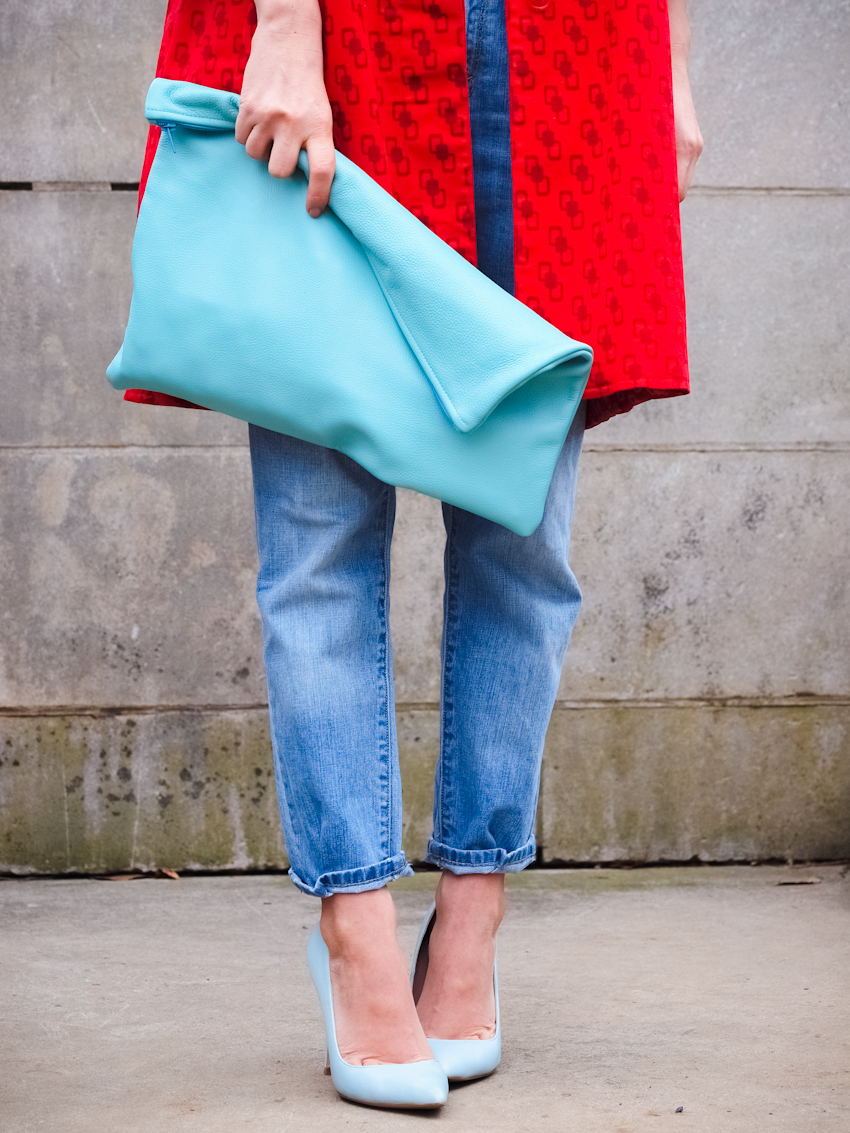 Bittersweet Colours Blue jeans & Red lips