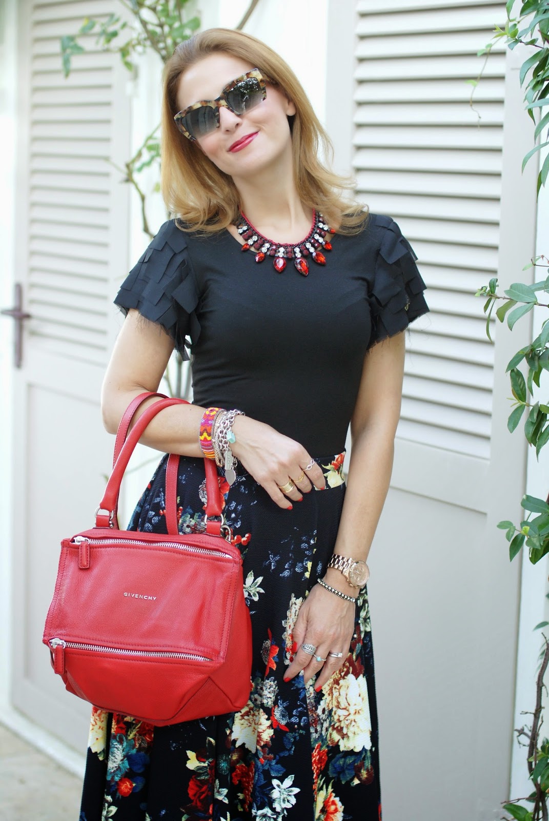 Fall floral midi skirt, Asos midi skirt, red Givenchy Pandora, Sergio Levantesi heels, Fashion and Cookies, fashion blogger