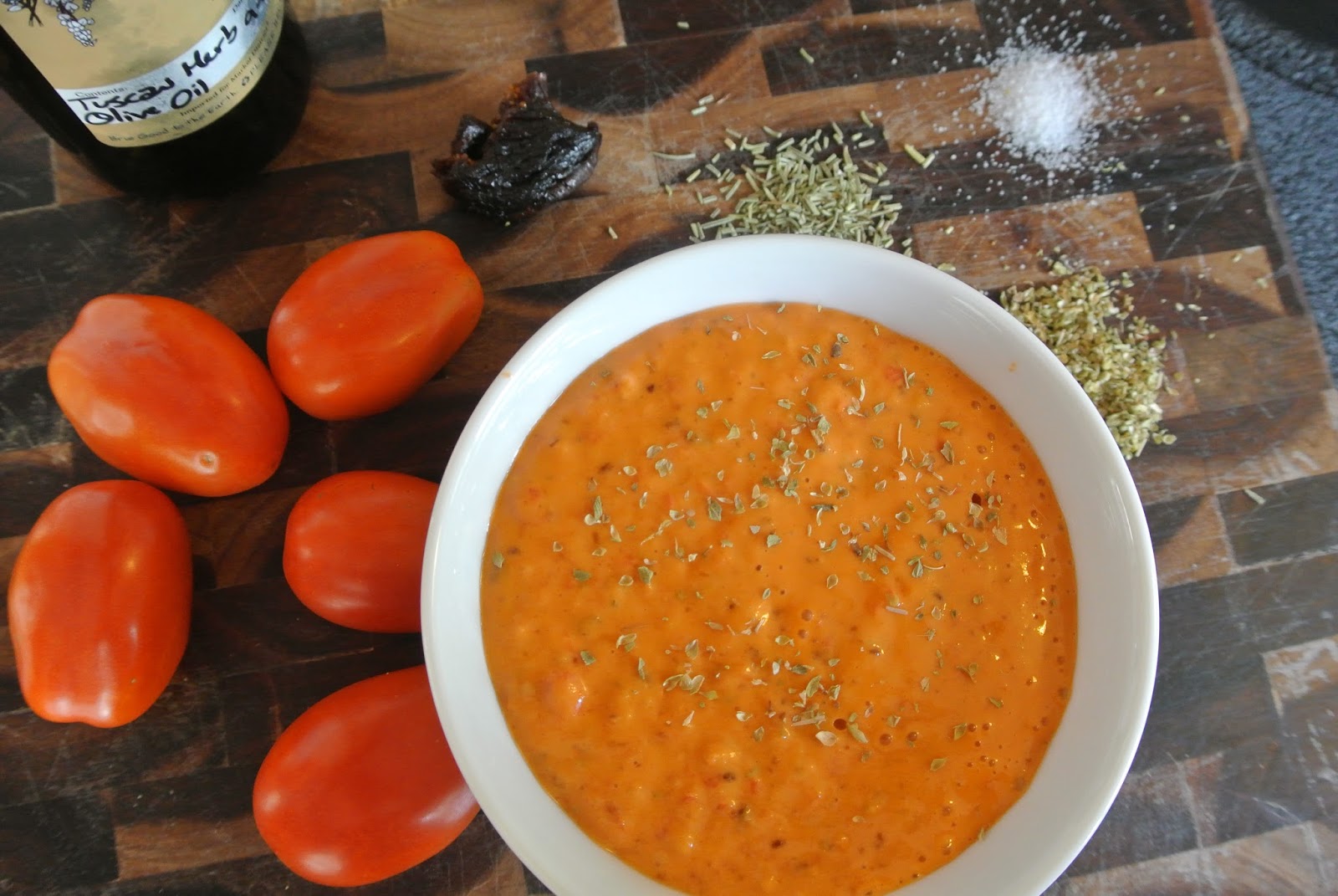 Two Homemade Tomato Sauces; Garlic and Onion Free (low FODMAPs Friday!)