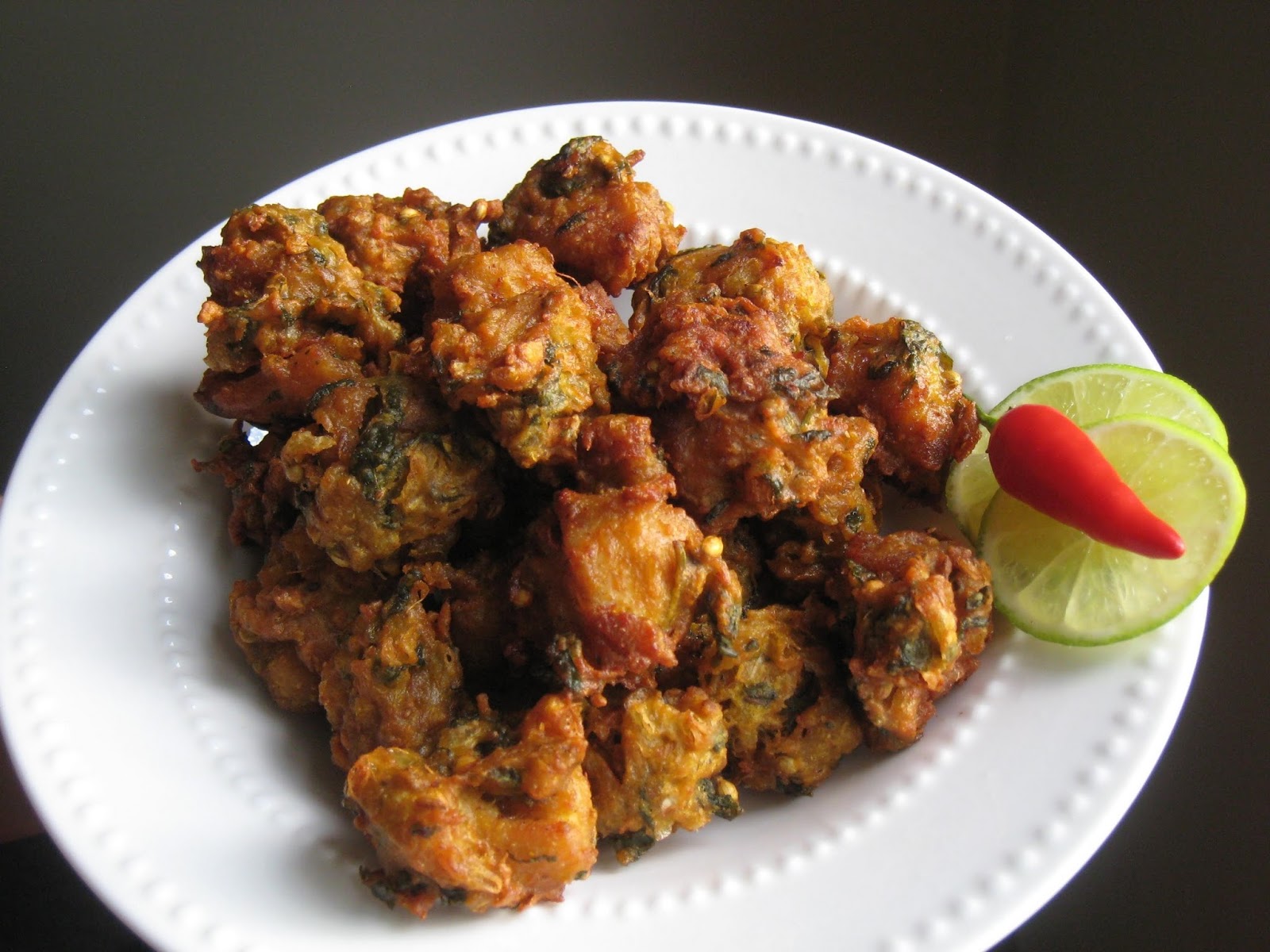 Indian Masala and Recipes Chicken pakora is an Indian Starter Foods.